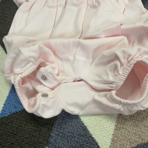 Ralph Lauren romper/onesie - Picture 4 of 5